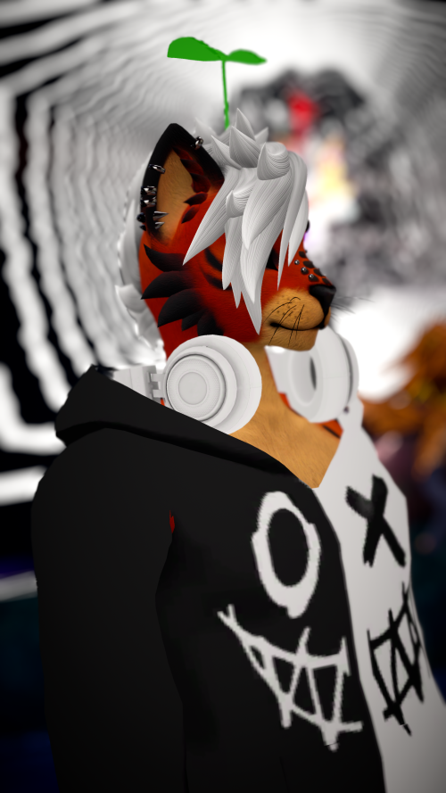 VRChat_2024-10-06_00-30-08.561_2160x3840.png