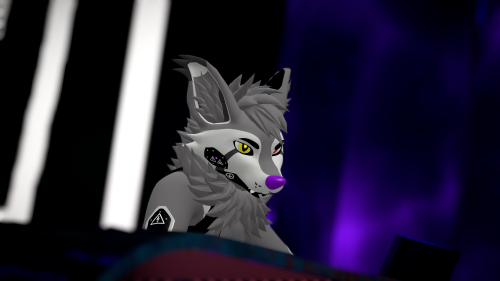 VRChat_2024-10-06_00-34-38.221_3840x2160.png