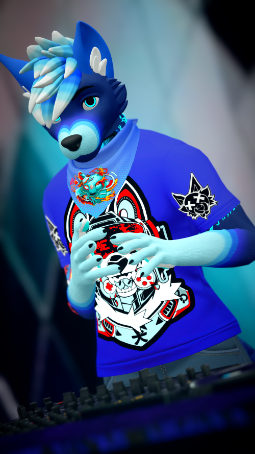 VRChat_2024-10-06_02-50-47.436_2160x3840.png