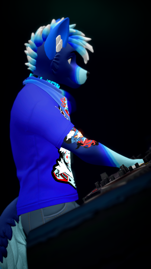 VRChat_2024-10-06_02-51-49.249_2160x3840.png