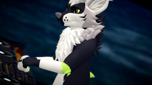 VRChat_2024-10-06_03-20-26.641_3840x2160.png
