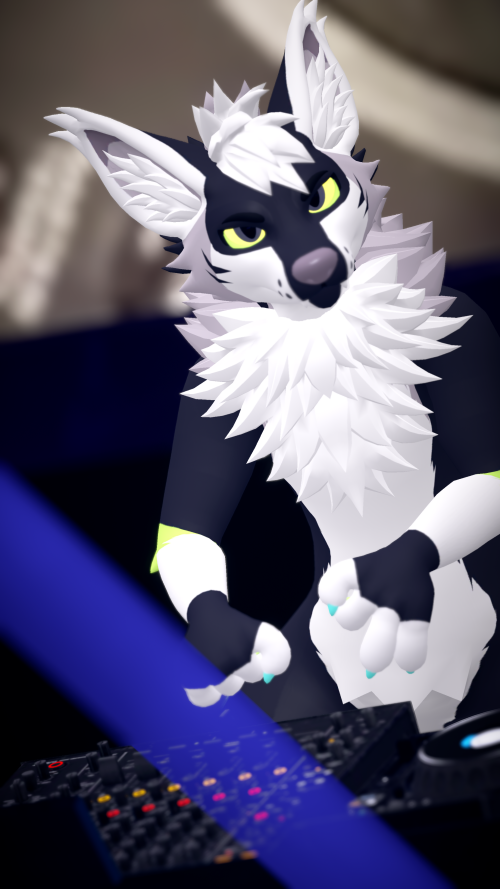 VRChat_2024-10-06_03-21-35.773_2160x3840.png