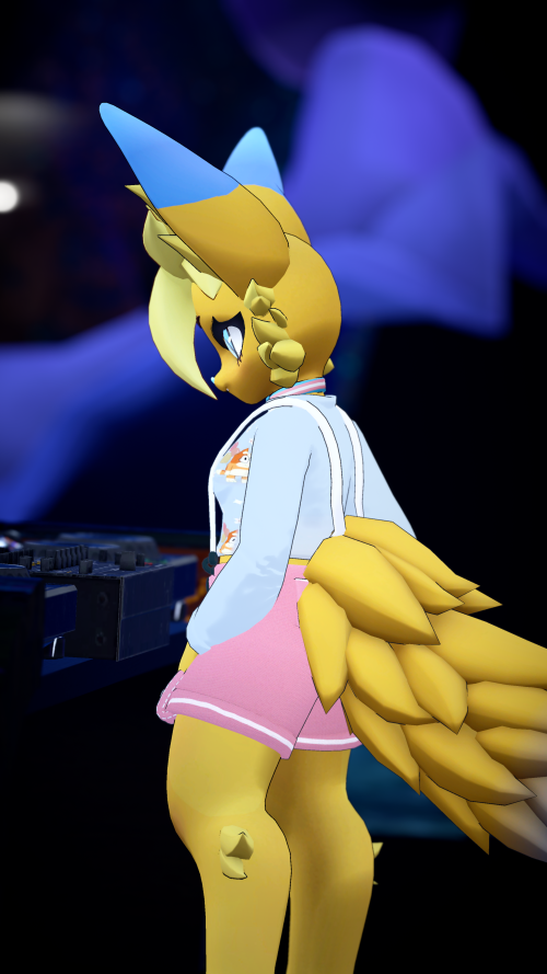 VRChat_2024-10-06_03-48-33.139_2160x3840.png