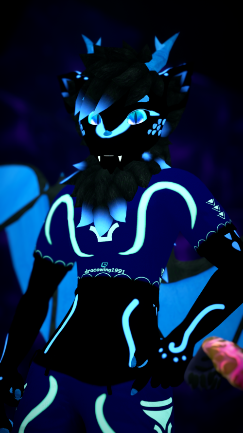 VRChat_2024-10-06_04-46-21.980_2160x3840.png