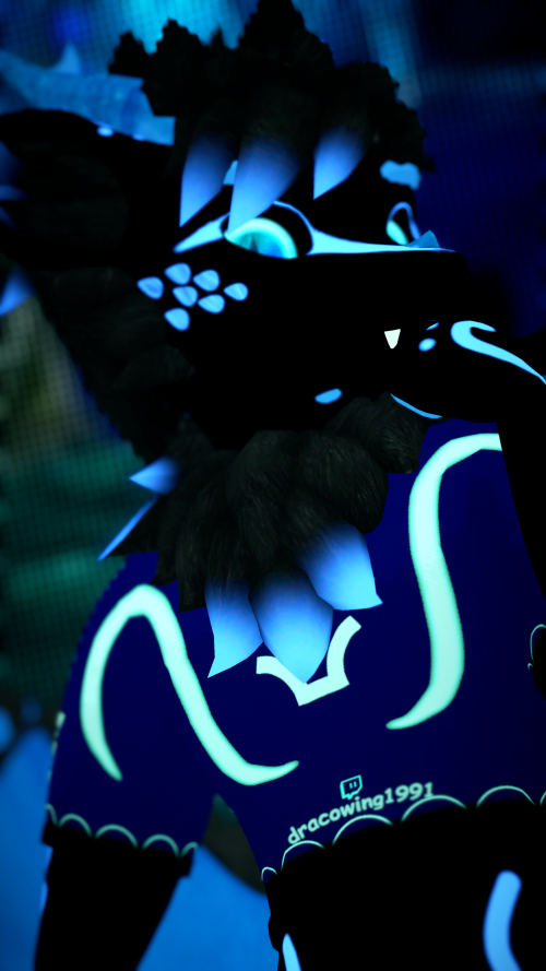 VRChat_2024-10-06_04-47-46.304_2160x3840.png