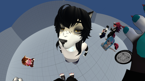 VRChat_2024-10-10_23-25-04.808_3840x2160.png