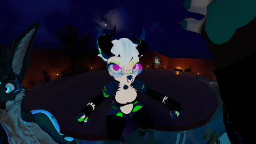 VRChat_2024-10-11_23-41-55.618_3840x2160.png