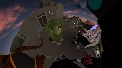 VRChat_2024-10-12_19-42-56.312_3840x2160.png