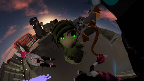 VRChat_2024-10-12_19-43-07.349_3840x2160.png