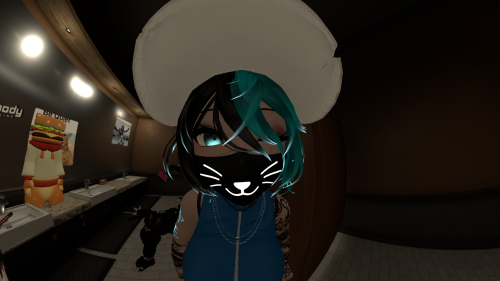 VRChat_2024-10-13_06-16-37.648_3840x2160.png