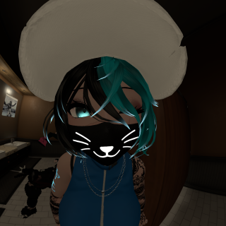 VRChat_2024-10-13_06-16-37.648_3840x2160