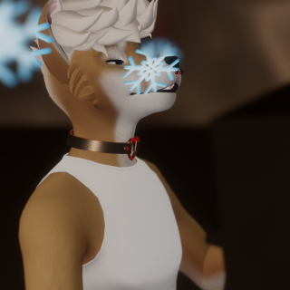 VRChat_2024-10-20_17-10-30.534_2160x3840