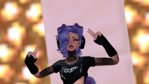 VRChat_2024-10-25_21-02-12.964_3840x2160.png