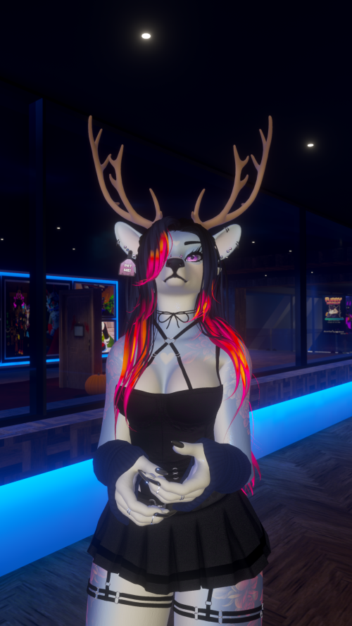 VRChat_2024-10-28_22-52-58.382_3840x2160.png