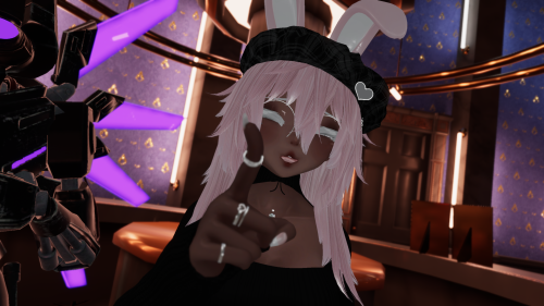 VRChat_2024-11-02_19-21-44.106_3840x2160.png