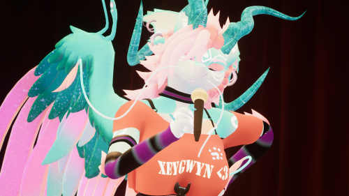 VRChat_2024-11-02_21-37-03.115_3840x2160.png