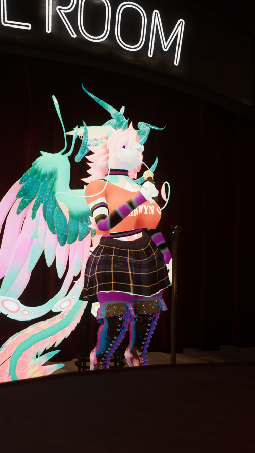 VRChat_2024-11-02_21-37-42.064_3840x2160.png