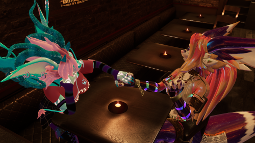 VRChat_2024-11-02_21-40-00.253_3840x2160.png