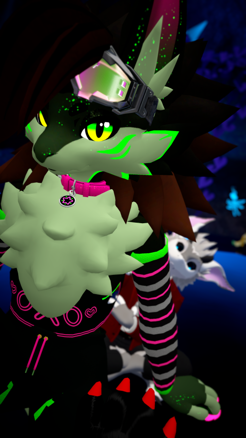 VRChat_2024-11-08_18-38-17.048_2160x3840.png