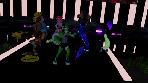 VRChat_2024-11-09_18-32-20.427_3840x2160.png