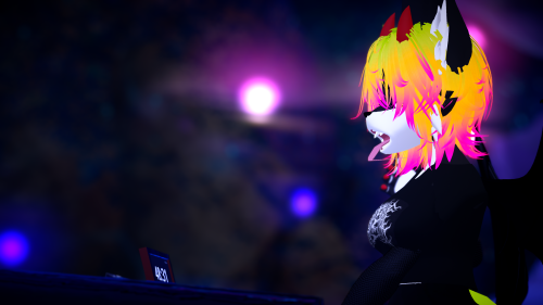 VRChat_2024-11-09_23-22-07.515_3840x2160.png