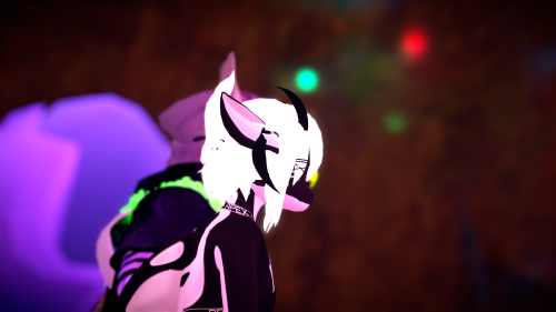 VRChat_2024-11-10_00-12-52.292_3840x2160.png