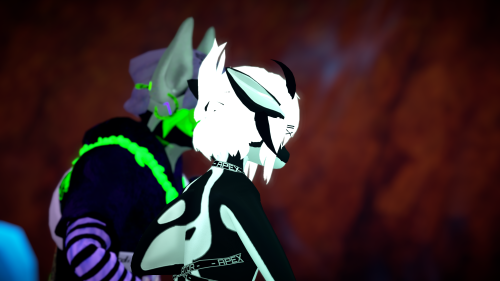 VRChat_2024-11-10_00-13-16.798_3840x2160.png