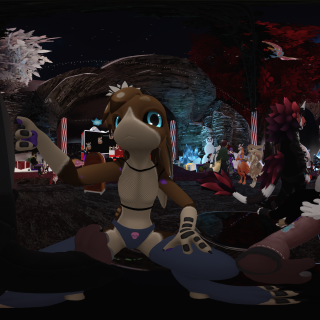 VRChat_2024-11-15_16-22-22.018_3840x2160