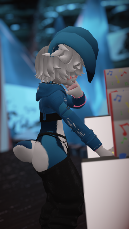 VRChat_2024-11-15_20-02-34.884_2160x3840.png