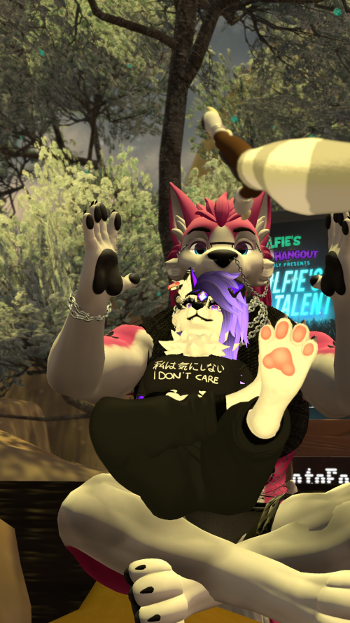 VRChat_2024-11-16_14-25-04.672_3840x2160.png