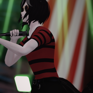 VRChat_2024-11-16_19-08-13.056_2160x3840