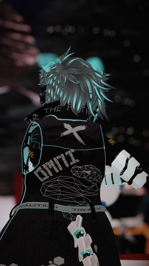 VRChat_2024-11-16_21-28-40.853_2160x3840.png