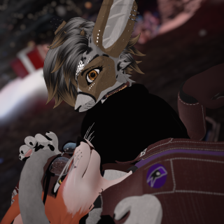 VRChat_2024-11-15_23-22-31.713_2160x3840