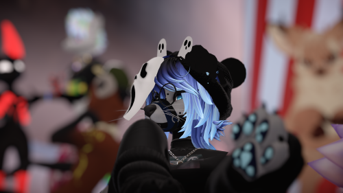 VRChat_2024-11-16_00-57-08.150_3840x2160.png