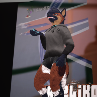 VRChat_2024-11-16_01-08-30.568_2160x3840