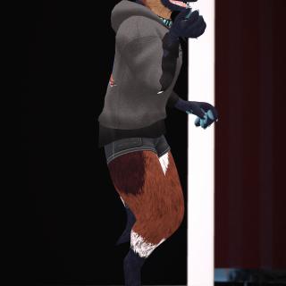 VRChat_2024-11-16_01-09-58.715_2160x3840