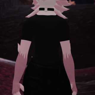 VRChat_2024-11-15_22-28-00.242_2160x3840