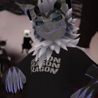 VRChat_2024-11-15_22-39-22.919_2160x3840