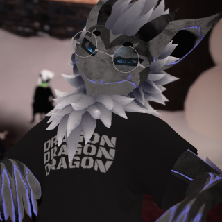 VRChat_2024-11-15_22-39-25.424_2160x3840