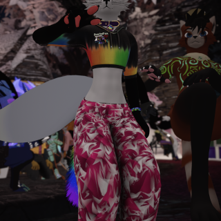 VRChat_2024-11-15_23-00-54.593_2160x3840