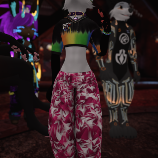 VRChat_2024-11-15_23-49-31.235_2160x3840