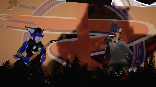 VRChat_2024-11-16_01-01-23.741_3840x2160.png