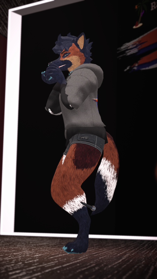 VRChat_2024-11-16_01-10-25.486_2160x3840.png