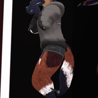 VRChat_2024-11-16_01-10-25.486_2160x3840