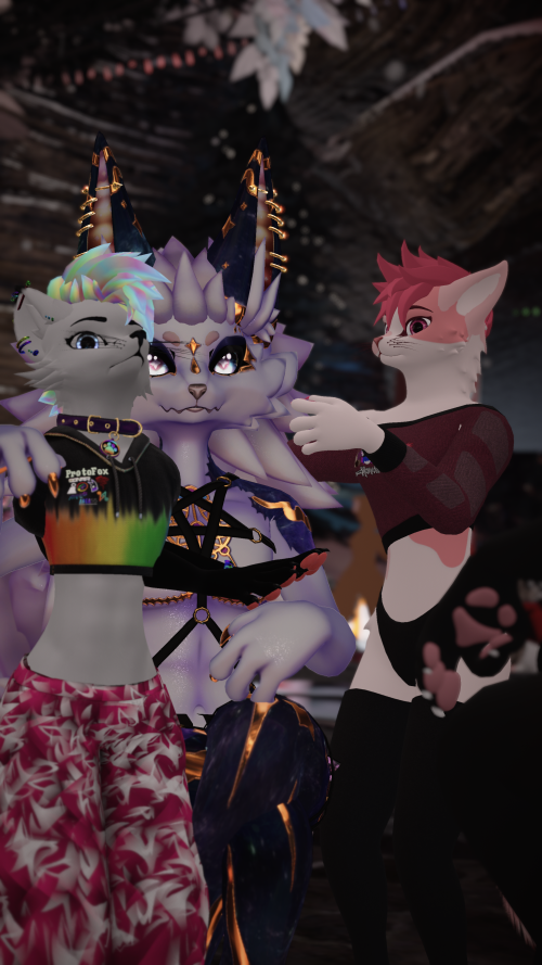 VRChat_2024-11-16_01-37-10.478_2160x3840.png