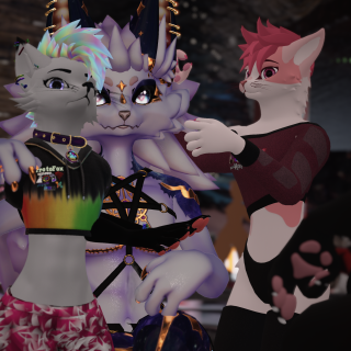 VRChat_2024-11-16_01-37-11.641_2160x3840