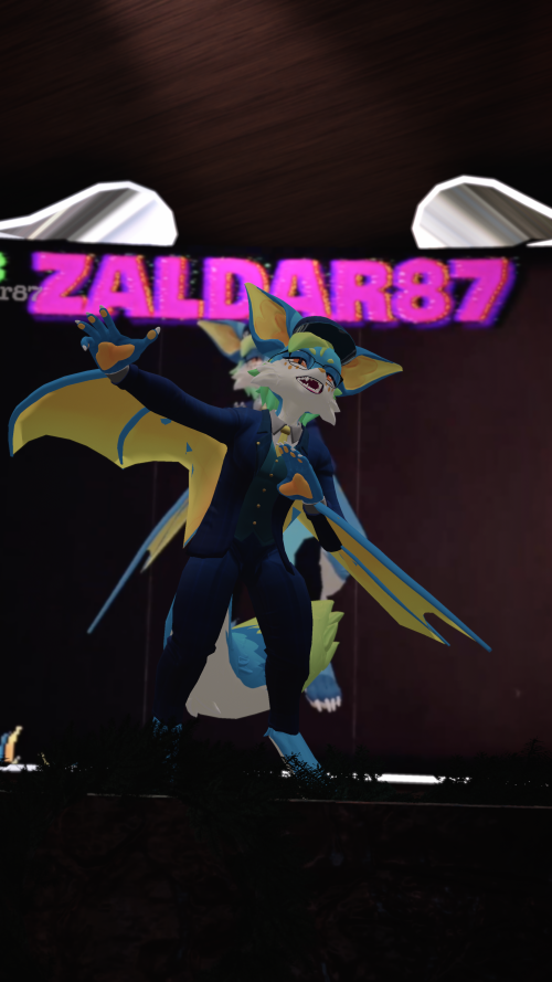 VRChat_2024-11-16_22-02-01.409_2160x3840.png