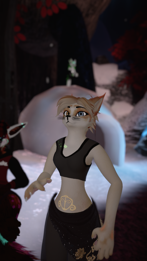 VRChat_2024-11-16_22-08-47.972_2160x3840.png