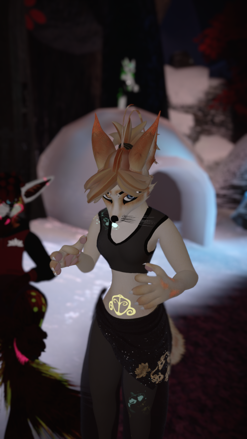 VRChat_2024-11-16_22-08-49.273_2160x3840.png