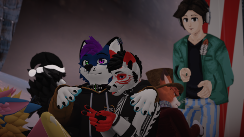 VRChat_2024-11-16_22-24-19.914_3840x2160.png